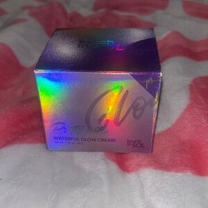 Touch in Sol Waterful Glow Cream in Holographic Box